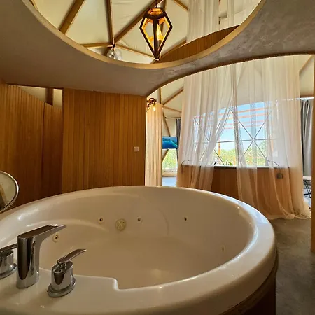 In Out Resorts Luxury tent