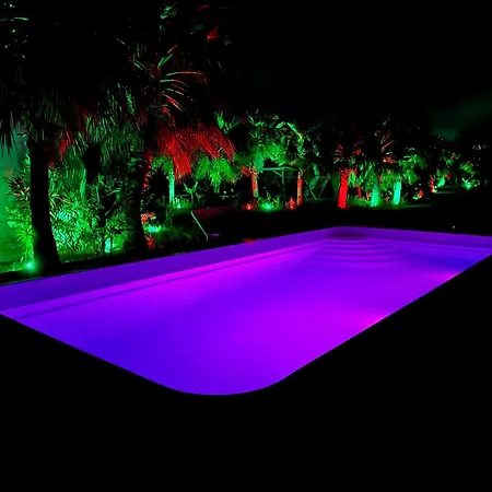 In Out Resorts Luxury tent